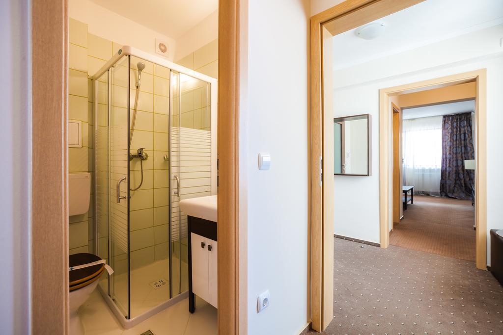 Hotel Domogled Băile Herculane Eksteriør bilde